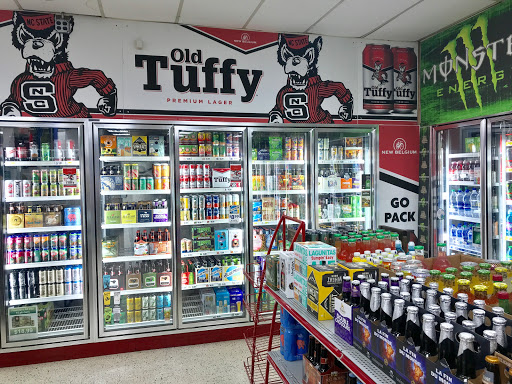 Convenience Store «6 Twelve», reviews and photos, 2109 Avent Ferry Rd, Raleigh, NC 27606, USA