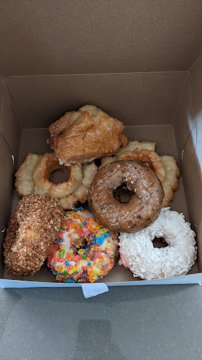 Donut Shop «The Original Rainbow Donuts», reviews and photos, 15834 N Cave Creek Rd, Phoenix, AZ 85032, USA