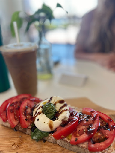 Tomato burrata