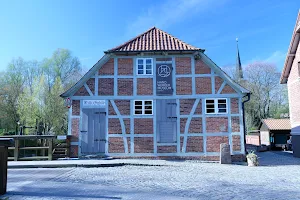 Handwerkermuseum und Wassermühle image