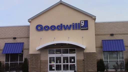 Thrift Store «Goodwill», reviews and photos