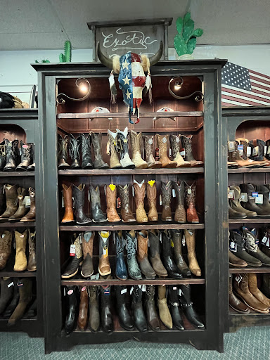 Western Apparel Store «Cowtown Cowboy Outfitters», reviews and photos, 761 US-40, Pilesgrove, NJ 08098, USA