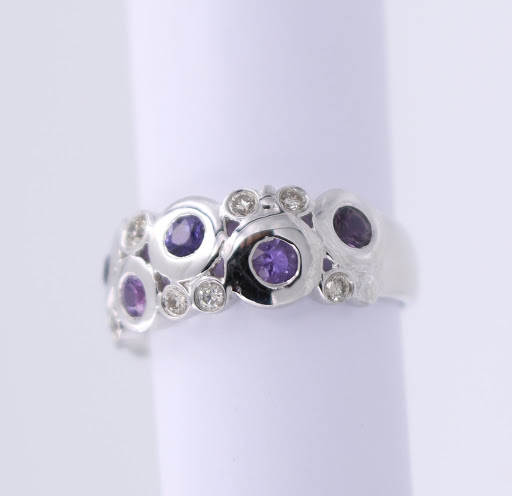 Jewelry Store «All That Glitters», reviews and photos, 2616 W Colorado Ave #18, Colorado Springs, CO 80904, USA