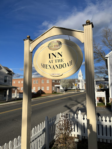 Inn «The Inn of the Shenandoah», reviews and photos, 138 E Main St, Luray, VA 22835, USA