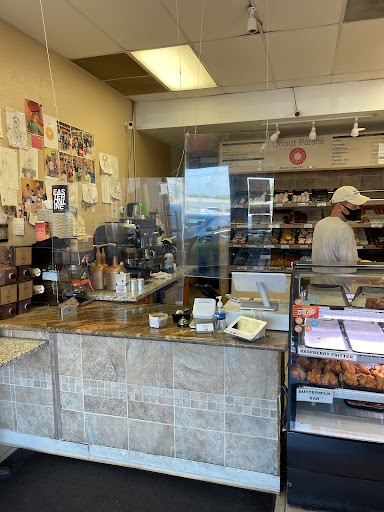 Donut Shop «Donut Palace», reviews and photos, 3164 NW 185th Ave, Portland, OR 97229, USA