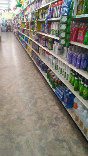 Dollar Store «Dollar Tree», reviews and photos, 7001 Cermak Rd, Berwyn, IL 60402, USA