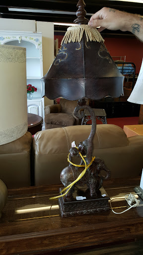 Thrift Store «Helping Hands Community Thrift Store & Furniture Bank», reviews and photos, 334 Boston Post Rd, Orange, CT 06477, USA