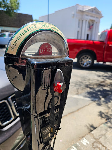 The Lonely Parking Meter by null