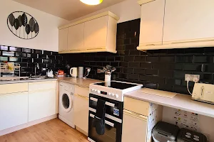 Vale View Apartment Prestatyn Holiday Let image
