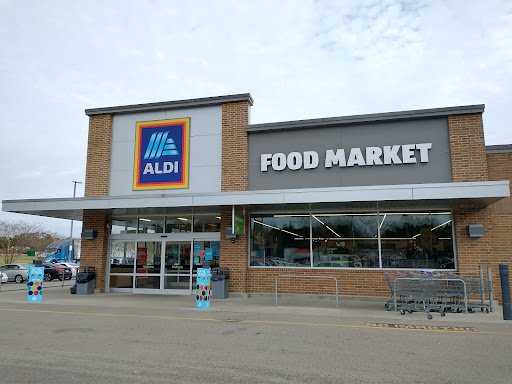 Supermarket «ALDI», reviews and photos, 2106 Forest Hills Rd W, Wilson, NC 27893, USA