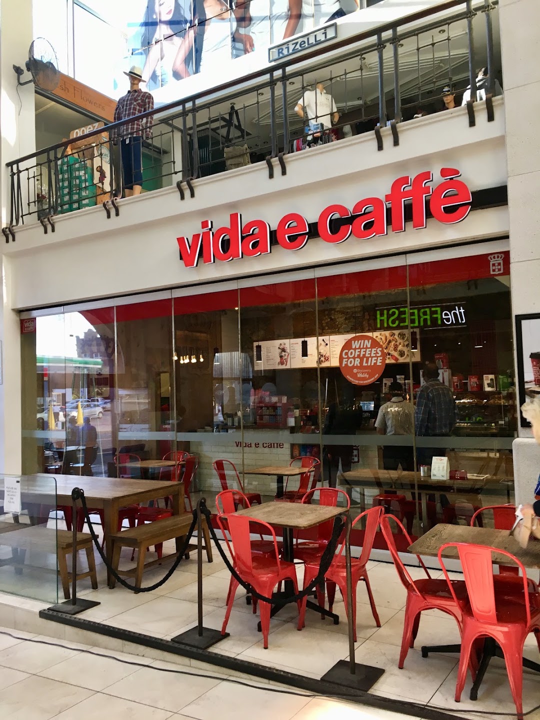 vida e caff Cape Quarter