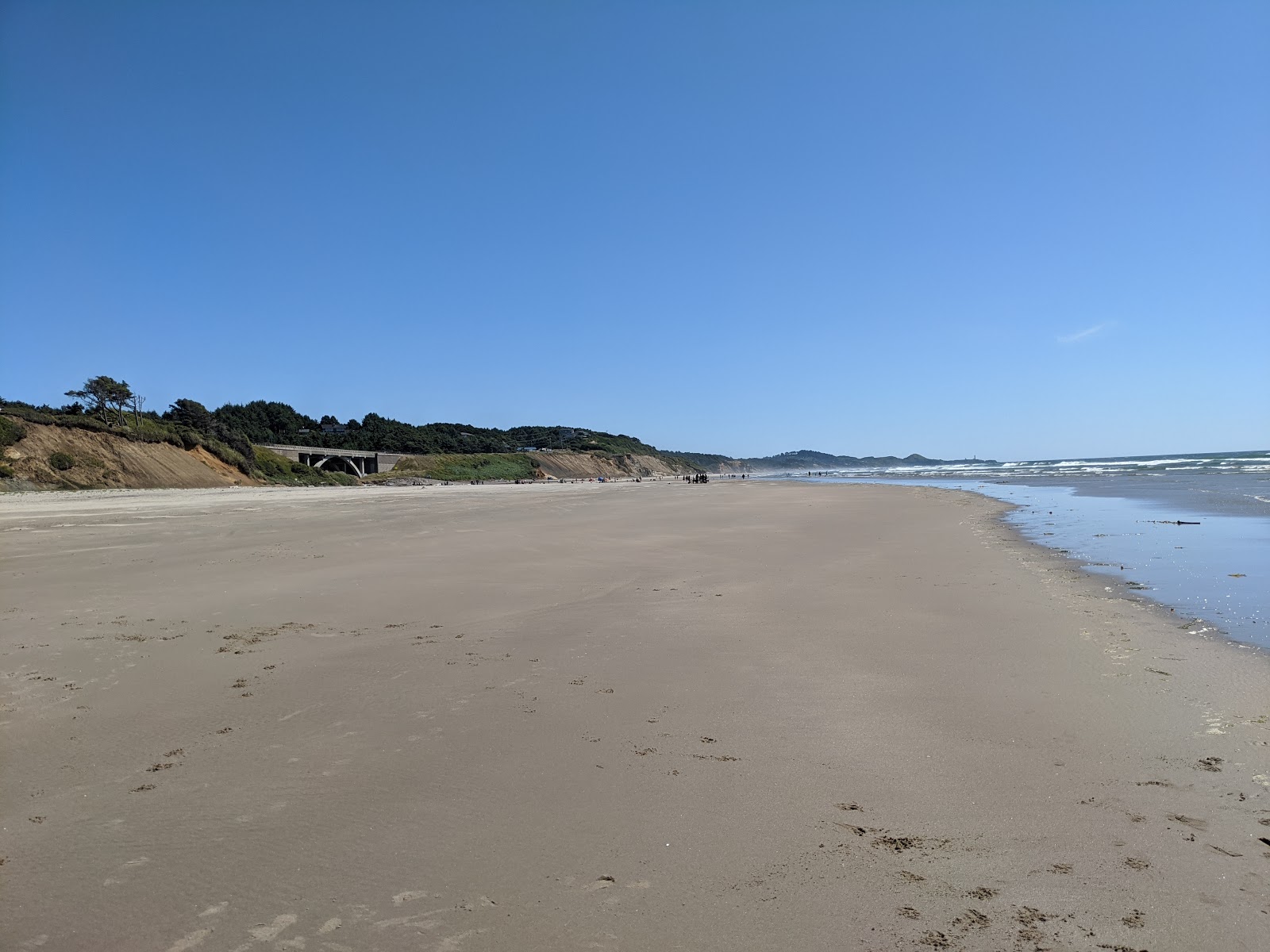 Φωτογραφία του Beverly Beach με μακρά ευθεία ακτή