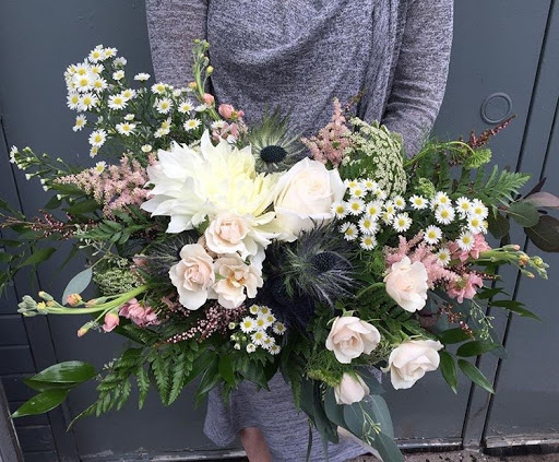 Florists specialised in bonsai in Toronto