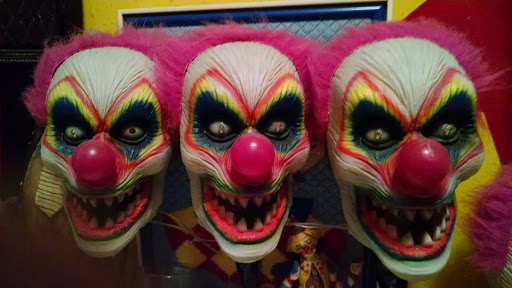 Tattoo Shop «House of 1000 Tattoos», reviews and photos, 643 Bound Brook Rd, Middlesex, NJ 08846, USA