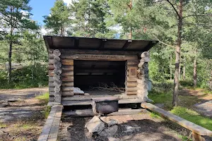 Kullaanvuori Lean-to Shelter image