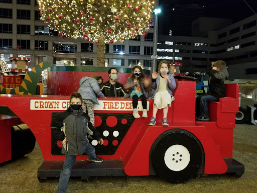 Department Store «Halls Kansas City», reviews and photos, 2450 Grand Blvd #333, Kansas City, MO 64108, USA
