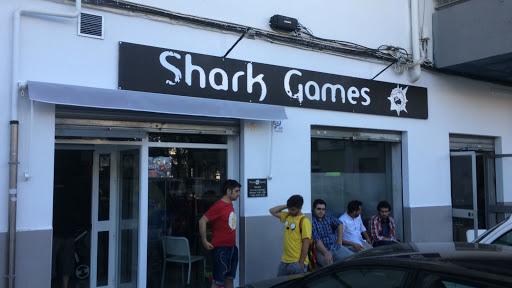 Tienda de Juegos - SHARK GAMES