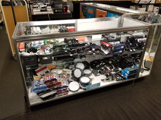 Used Book Store «Bookmans Ina Entertainment Exchange», reviews and photos, 3733 W Ina Rd, Tucson, AZ 85741, USA