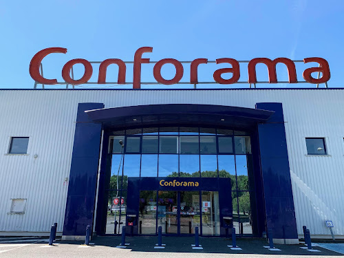 Magasin de meubles Conforama Saint-Gaudens Estancarbon