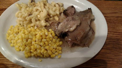 American Restaurant «Cracker Barrel Old Country Store», reviews and photos, 427 N Broadway, Pennsville, NJ 08070, USA