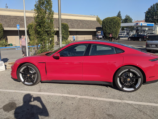 Barber Shop «Menlo Park Barber Shop», reviews and photos, 2100 Avy Ave, Menlo Park, CA 94025, USA