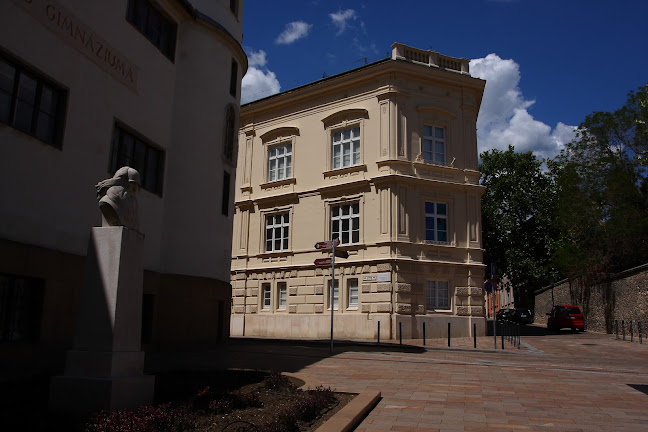 Pécsi Tudományegyetem Könyvtára - Pécs