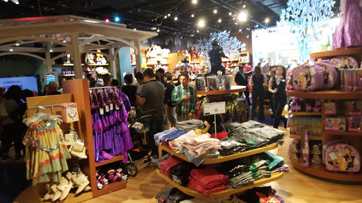 Toy Store «Disney Store», reviews and photos, 55 Parsonage Rd, Edison, NJ 08837, USA