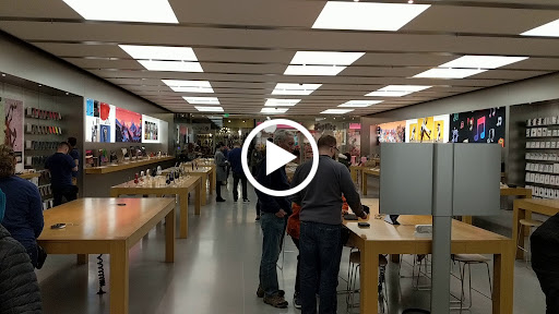 Computer Store «Apple Solomon Pond Mall», reviews and photos, 601 Donald Lynch Blvd, Marlborough, MA 01752, USA