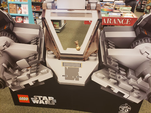 Book Store «Barnes & Noble», reviews and photos, 7900 Mentor Ave, Mentor, OH 44060, USA