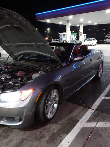 Auto Repair Shop «Meineke Car Care Center», reviews and photos, 865 University Ave W, St Paul, MN 55104, USA