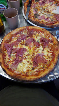 Plats et boissons du Pizzeria Pizza Bari Vecchia à Grenoble - n°8