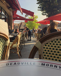 Atmosphère du Pizzeria LA MORNY à Deauville - n°10