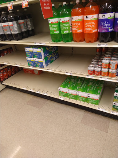 Grocery Store «Food Lion», reviews and photos, 809 N Brown St, Chadbourn, NC 28431, USA