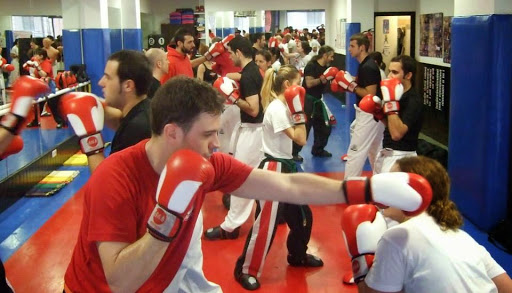 Escuela de Artes Marciales y Defensa Personal Mugendo Bilbao