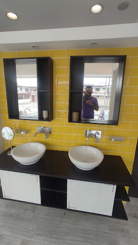 Sala FV Urdesa - Guayaquil