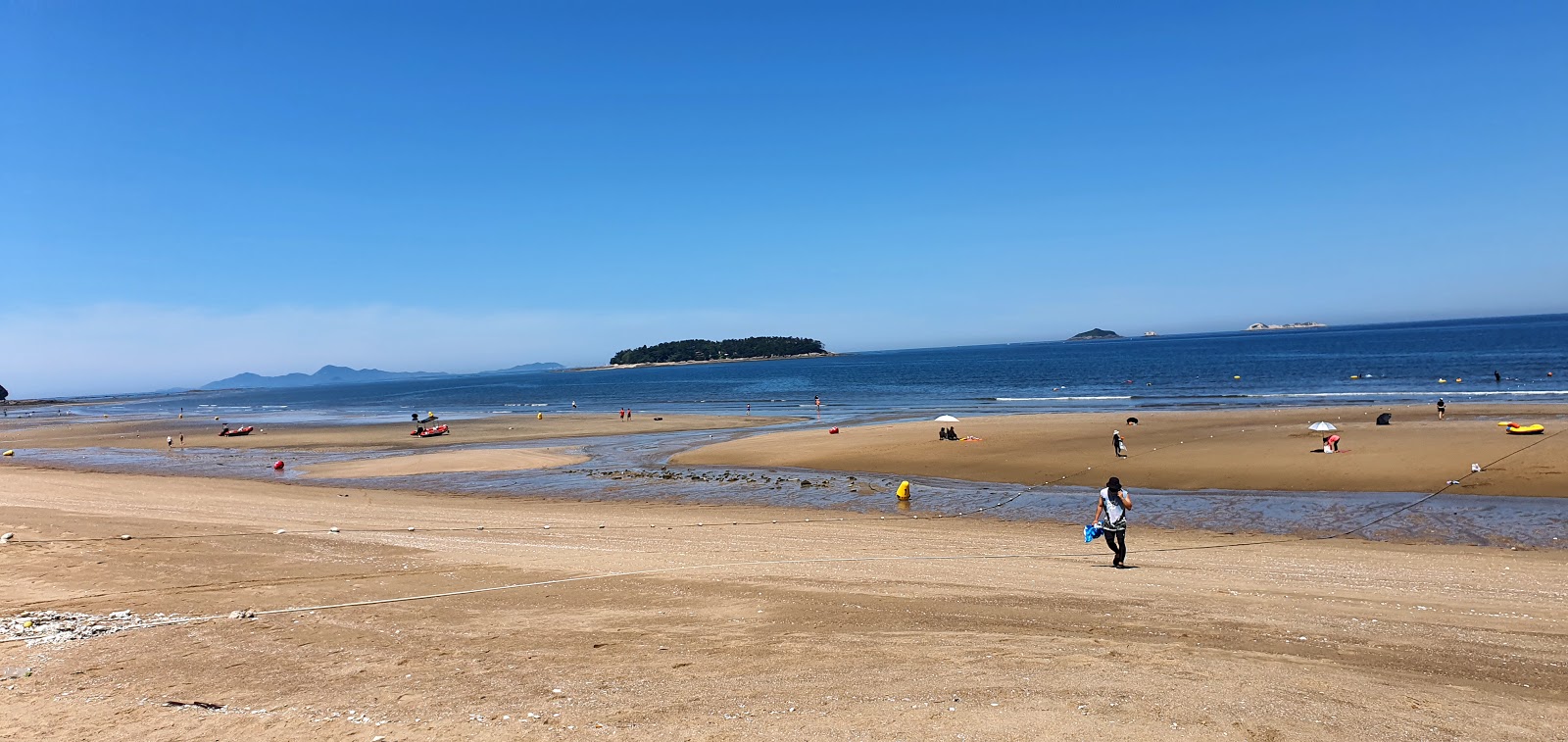 Fotografija Gosapo Beach priljubljeno mesto med poznavalci sprostitve