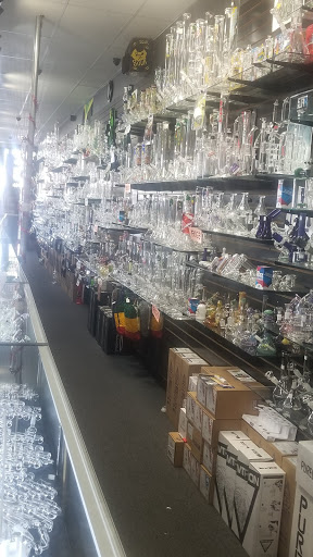 Tobacco Shop «Glass Warehouse Smoke Shop», reviews and photos, 6140 Van Buren Boulevard, Riverside, CA 92503, USA