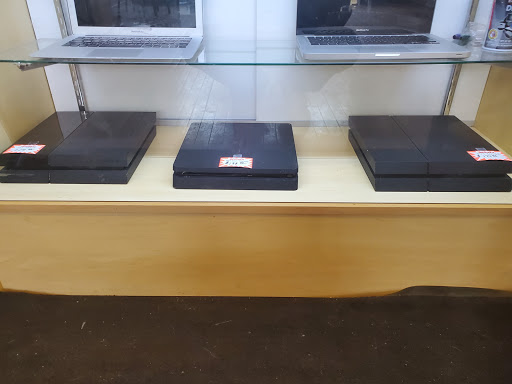 Computer Repair Service «E-Tech Computers», reviews and photos, 14411 Detroit Rd, Lakewood, OH 44107, USA