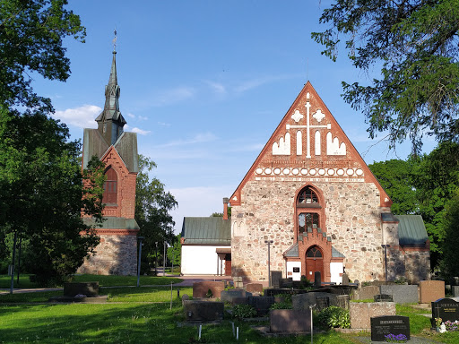 Helsingin pitäjän kirkon hautausmaa