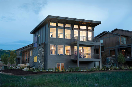 Mountain Luxury Lodging