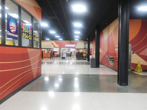 Shoe Store «Foot Locker», reviews and photos, 1465 NW 40th Ave, Lauderhill, FL 33313, USA