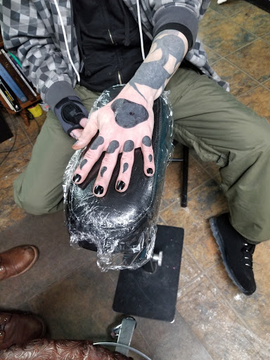 Tattoo Shop «Defiance Tattoos», reviews and photos, 163 E Main St, Kent, OH 44240, USA