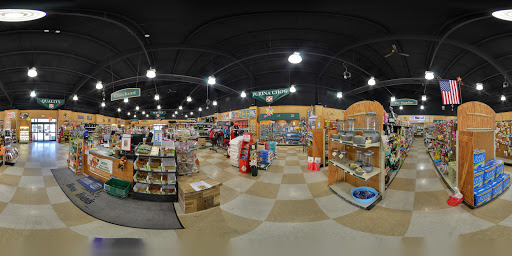 Tack Shop «Horses & Hounds», reviews and photos, 15 Mill Pond Rd, Granby, CT 06035, USA