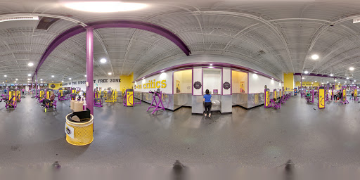 Gym «Planet Fitness», reviews and photos, 2300 S Cicero Ave, Cicero, IL 60804, USA