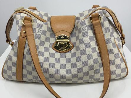 Clothing Store «Clothes Mentor Gahanna», reviews and photos, 5566 N Hamilton Rd, Columbus, OH 43230, USA