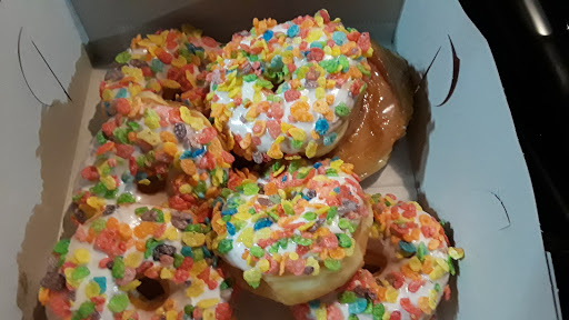 Donut Shop «Daily Donuts», reviews and photos, 10725 W Indian School Rd, Avondale, AZ 85392, USA