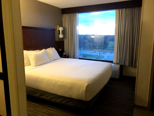 Hotel «Hyatt Place Kansas City/Overland Park/Metcalf», reviews and photos