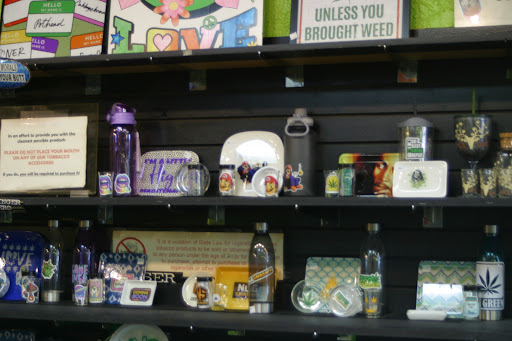 Tobacco Shop «Hypnotized Smoke Shop», reviews and photos, 2967 Patterson Rd, Florissant, MO 63031, USA