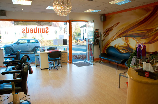 Reviews of Allure Hair Skin (Formerly King Lane Salon) in Leeds - Beauty salon