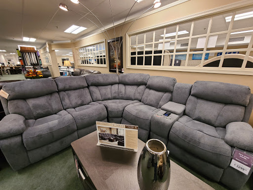 Furniture Store «Raymour & Flanigan Furniture and Mattress Store», reviews and photos, 65 Baltimore Pike, Springfield, PA 19064, USA
